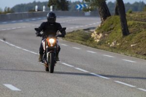 moto sur route