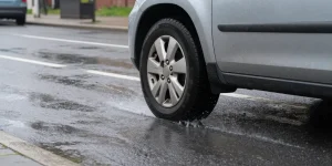 aquaplaning comment l'éviter