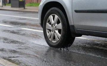 aquaplaning comment l'éviter