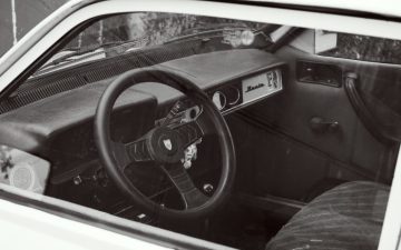 Comment_nettoyer_les_tapis_de_voiture_?